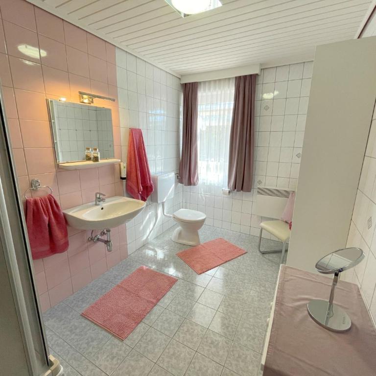 Gästehaus Gertrude - Apartment mit 1 Schlafzimmer und Balkon - 2
