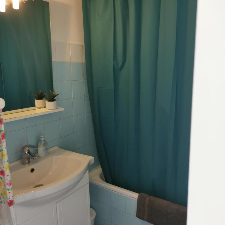 Grand studio de 33m² à 300m des plages - Appartement 1 Chambre - 11