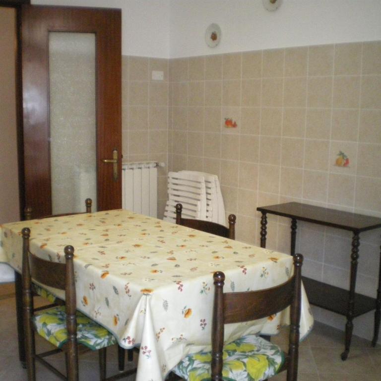 Poppy - Appartamento con 2 Camere da Letto - 2