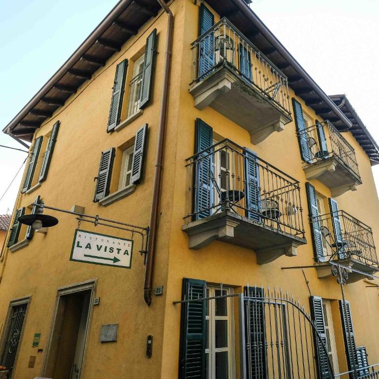 Albergo Milano - Camera Matrimoniale/Doppia con Letti Singoli con Vista Lago Parziale - 11