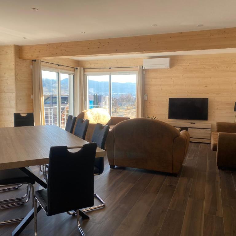 Chalet Jersey - Chalet - 2