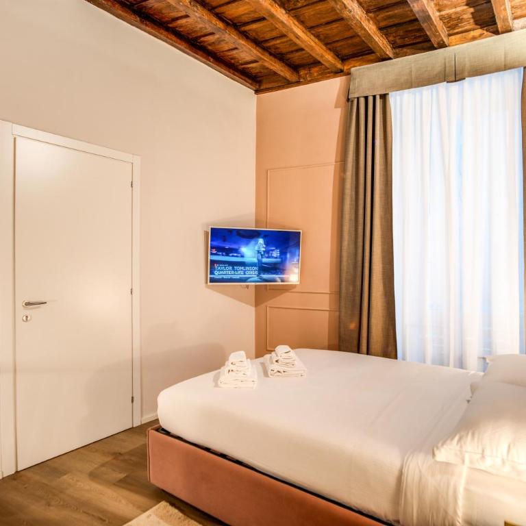 Capranica Private Suites - Quadruple Room - 11
