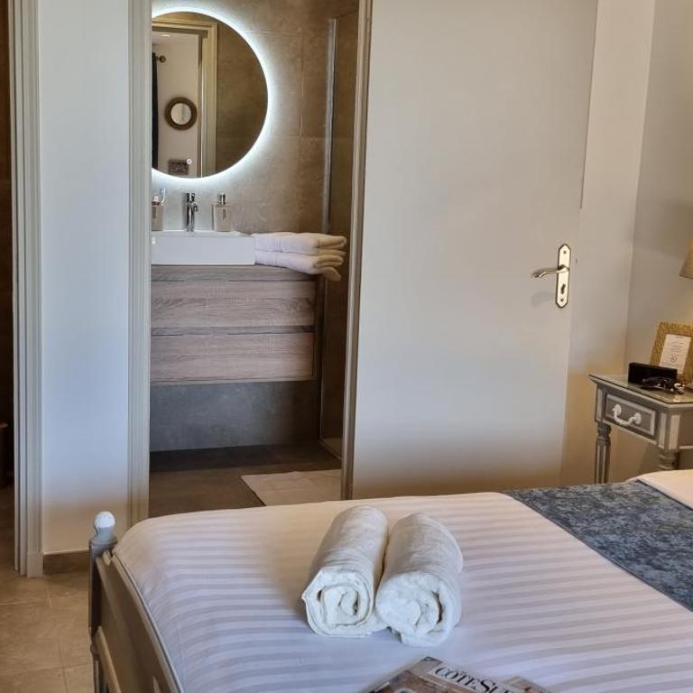 Loup Castel Boutique Hotel B&B - Chambre Lit King-Size Deluxe Nice - 4