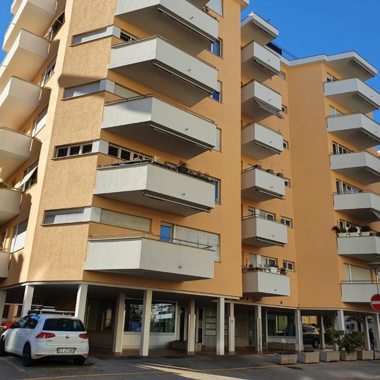 Locarno City Apartments by Quokka 360 - Central Stay in Piazza Grande - Estudio Deluxe - 32