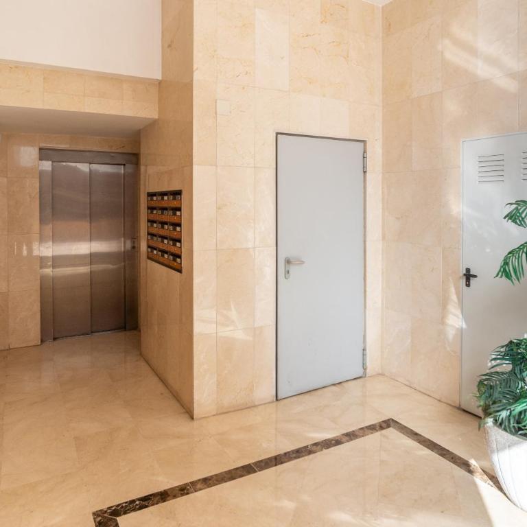 Apartamento con parking Puerto Nuevo 8 - Apartamento de 1 dormitorio - 29
