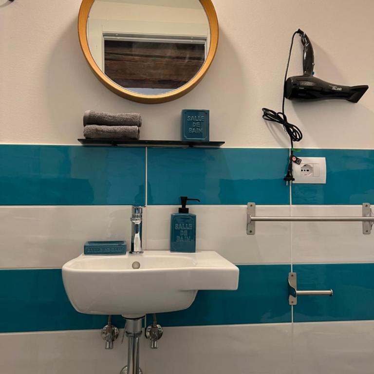 Accanto alla piazza - Double Room with Private Bathroom - 7
