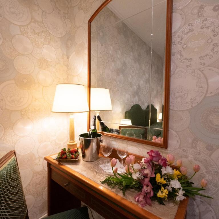 Venus Inn Rome Guest House - Deluxe Doppel-/Zweibettzimmer - 1