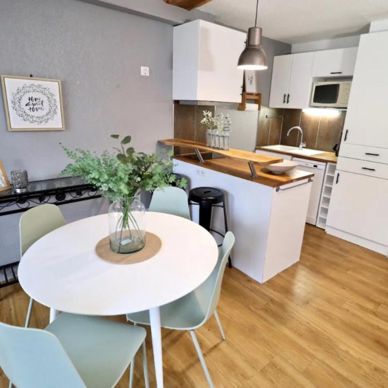 Le gardien du phare : 4 pers, balcon et parking ! - Studio avec Balcon - 12