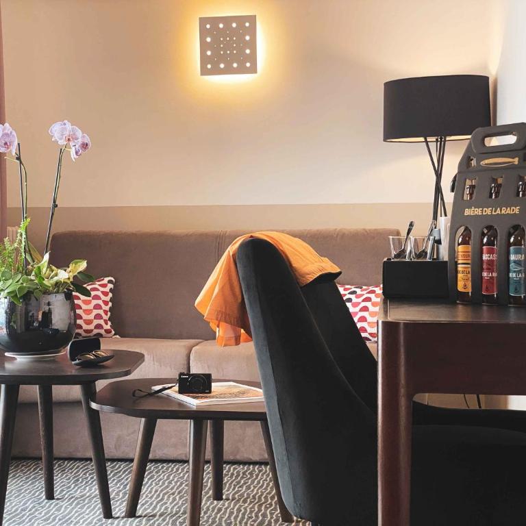 Best Western Plus La Corniche - Suite Junior avec Balcon - Vue sur Mer - 5