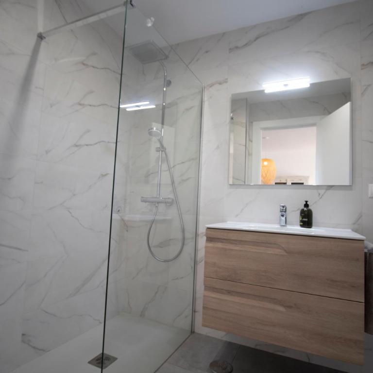 Apartamento en primera línea de playa - Apartamento de 2 dormitorios - 9