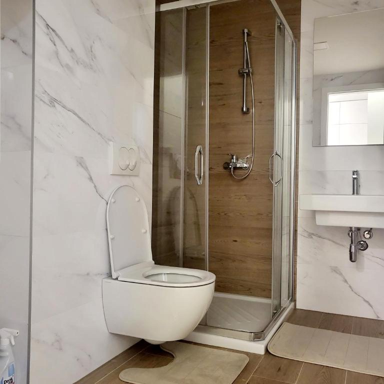 Nika - One-Bedroom Apartment - 21