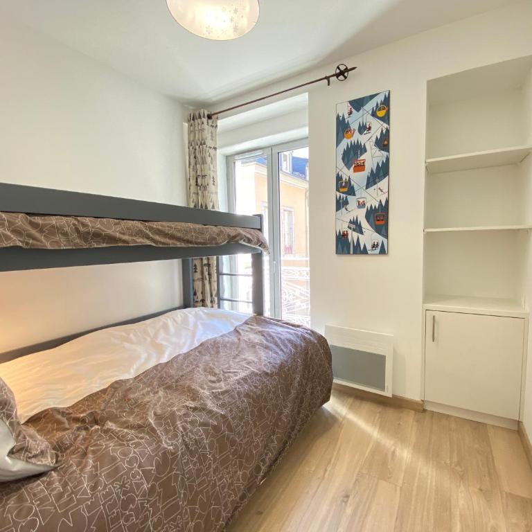 Plein centre, T3 5P totalement rénové 55m2. WIFI - Appartement 2 Chambres - 6