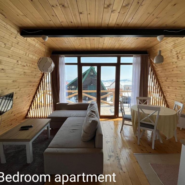 Lazar&Mila Apartments - One-Bedroom Apartment - 12