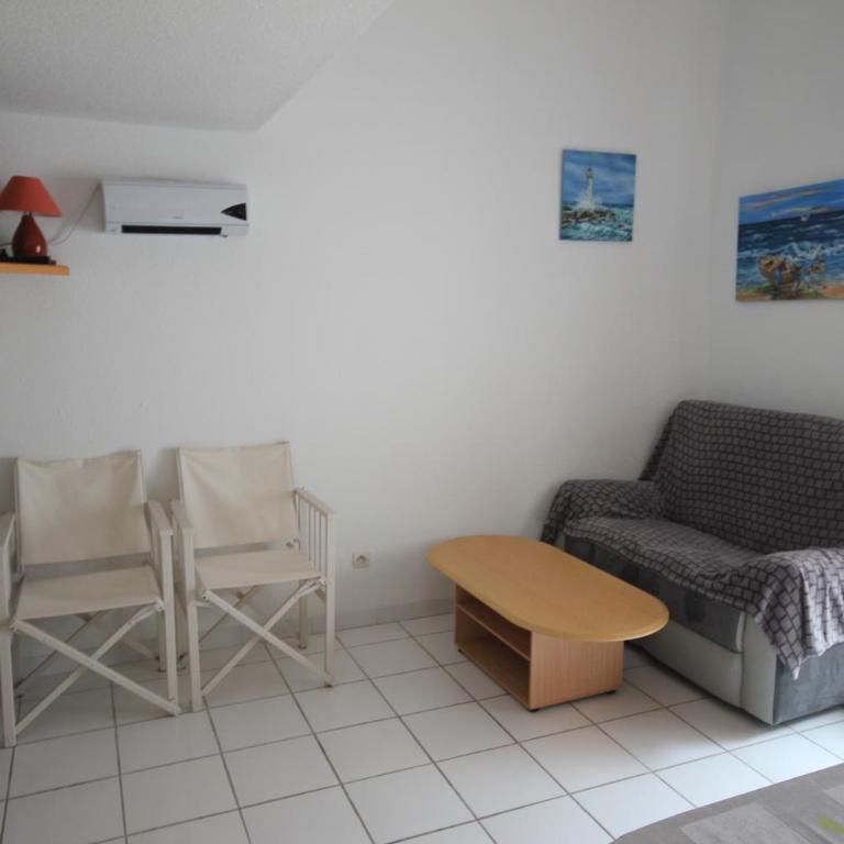 Belle villa 5 couchages terrasse Sud parking dans résidence sécurisée piscine commune 400m de la mer LRJP102 - Maison 2 Chambres - 4