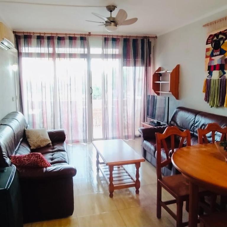 Los Pinos - Two-Bedroom Apartment - 23