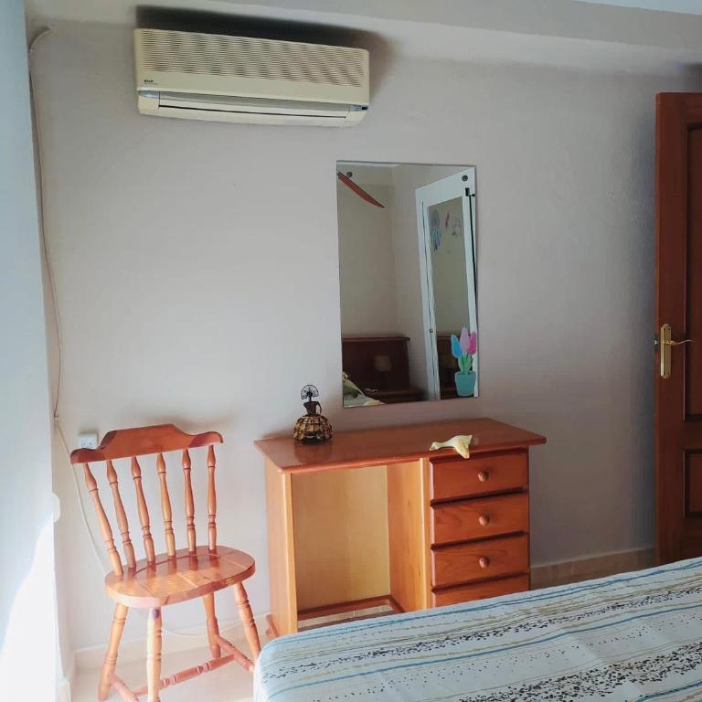 Los Pinos - Two-Bedroom Apartment - 10
