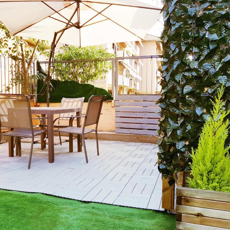 House Verona - Appartamento con 2 Camere da Letto e Vista Giardino - 16