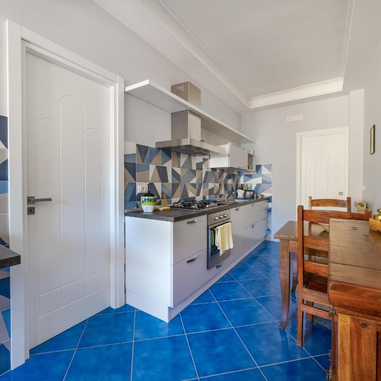 Mayor House Sorrento Center - Two-Bedroom Apartment - 17