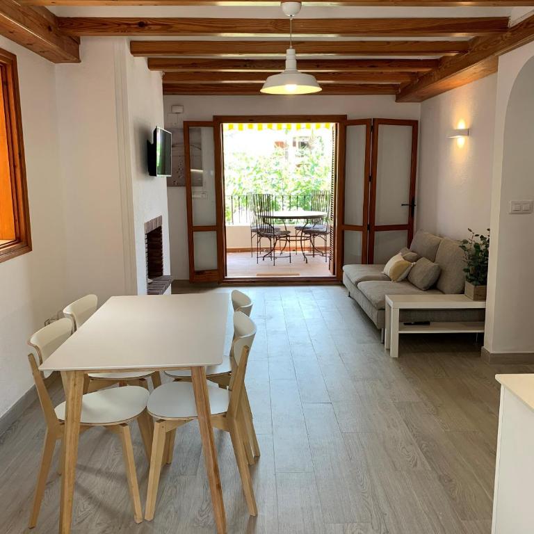 120 Las Velas, 58 - Deniasol - Apartamento con vistas a la piscina - 12