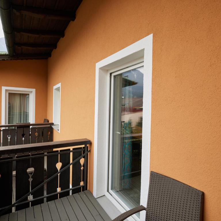 Atlas Posthotel - Doppelzimmer mit Balkon - 3