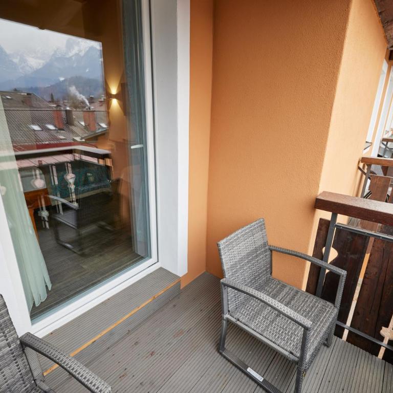 Atlas Posthotel - Comfort Doppelzimmer mit Balkon - 2