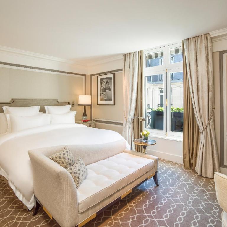 Hotel de Crillon - Chambre Premier - 2