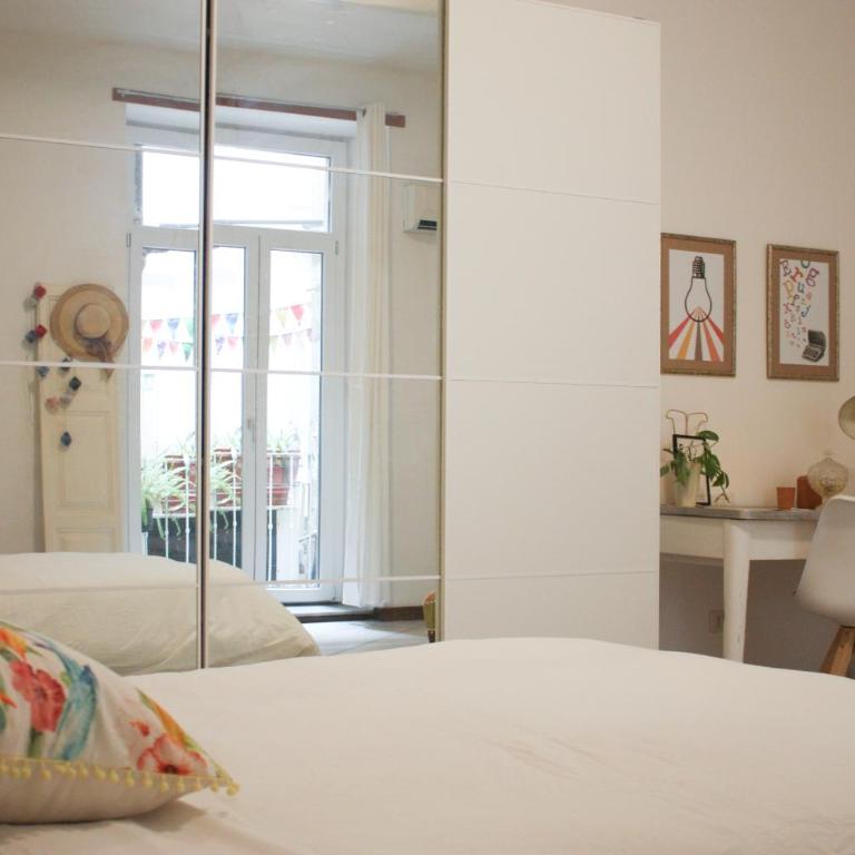 Sa Prazza GuestHouse - Double Room with Private Bathroom - 5