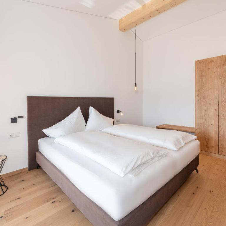 Villa Montis Exclusive Holiday Apartments in Eppan with Spectacular Views of Dolomites and Bolzano Area - Appartamento Attico - 5