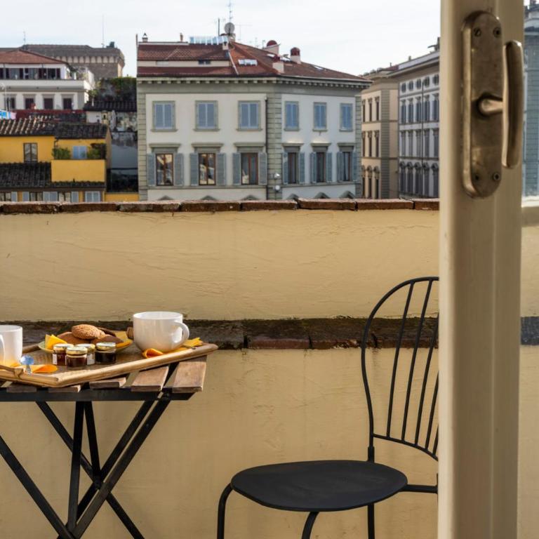 Casa Barontini - Appartamento Attico con Balcone e Vista Duomo - Ultimo Piano - 13