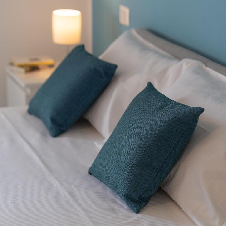 Casa Raffaello - Appartamento con 2 Camere da Letto - 9