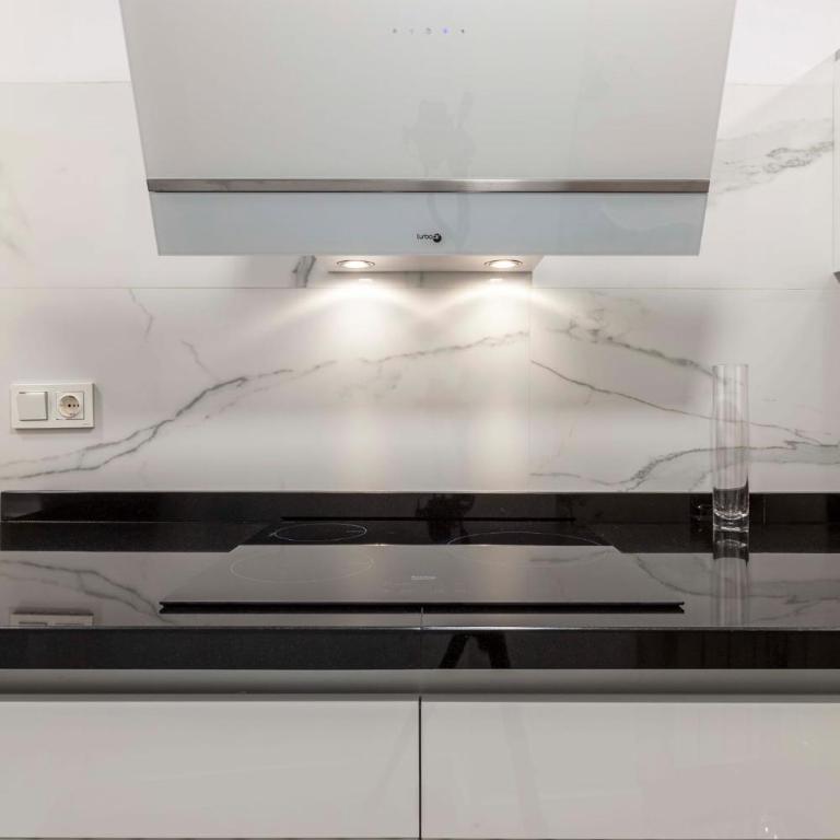 Apartamento Mariana Pineda Centro - Two-Bedroom Apartment - 33