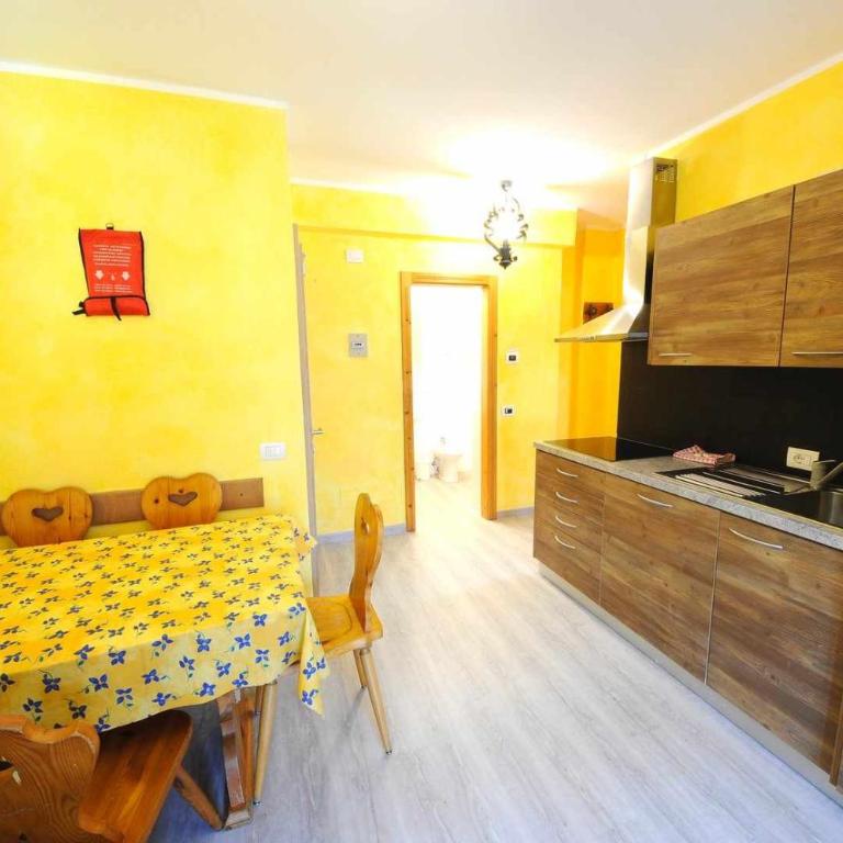 Residence Casa Longa by Livigno Accomodation - Appartamento con 2 Camere da Letto e con Vista Montagna - 2