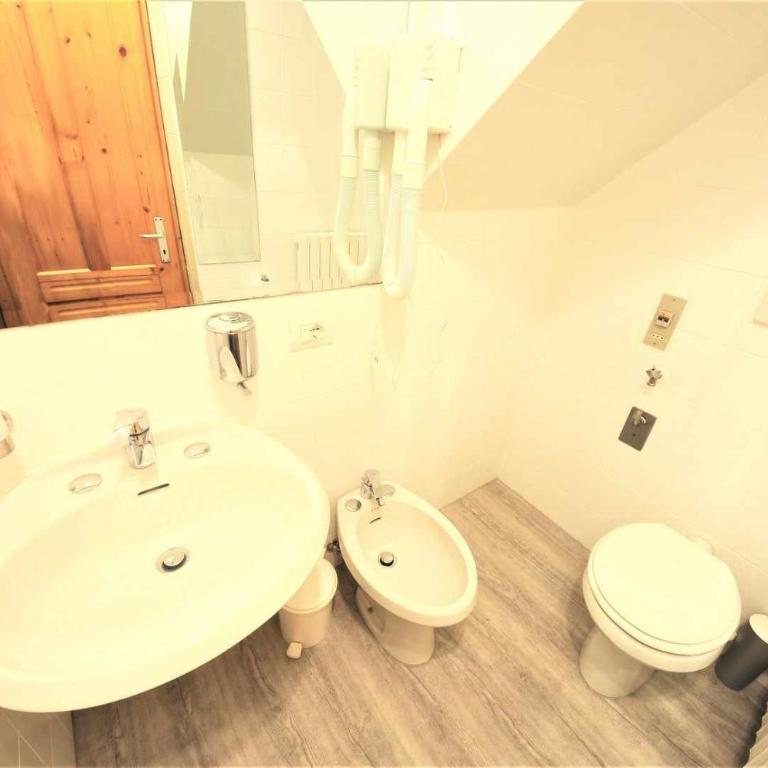 Residence Casa Longa by Livigno Accomodation - Appartamento con 2 Camere da Letto e con Vista Montagna - 20