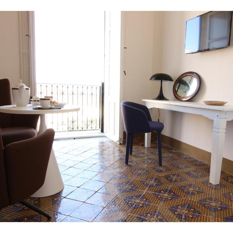 Melodia3 Suites Noto - Camera Matrimoniale con Vista Mare - 10