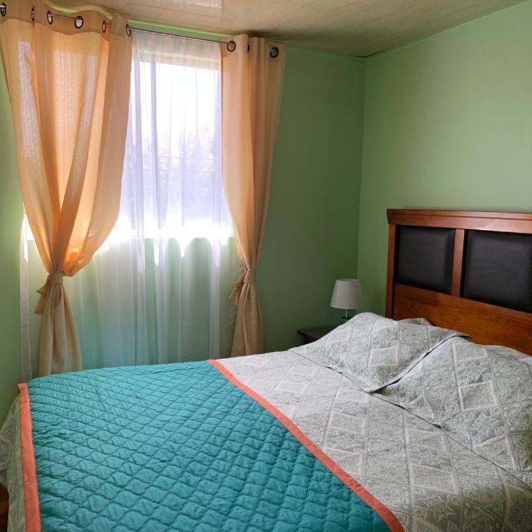 Hospedaje La ruta Los Angeles - Habitación Doble con baño privado - 1