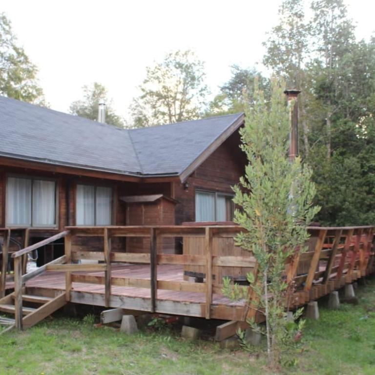 Casa Country Pucón - Three-Bedroom House - 15