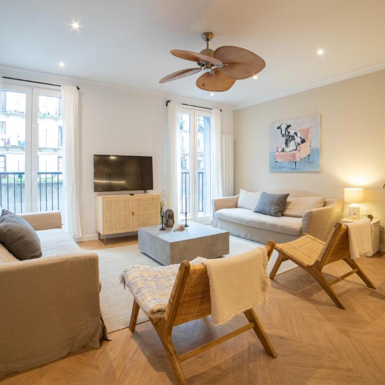 Apartamento Deluxe Bella Easo by Cisan Rentals - Apartamento de 2 dormitorios - 2