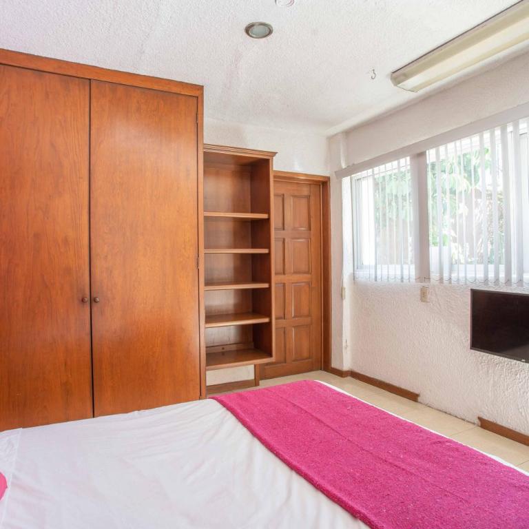 Hostal La Paz & Love Guadalajara - Double Room - 1