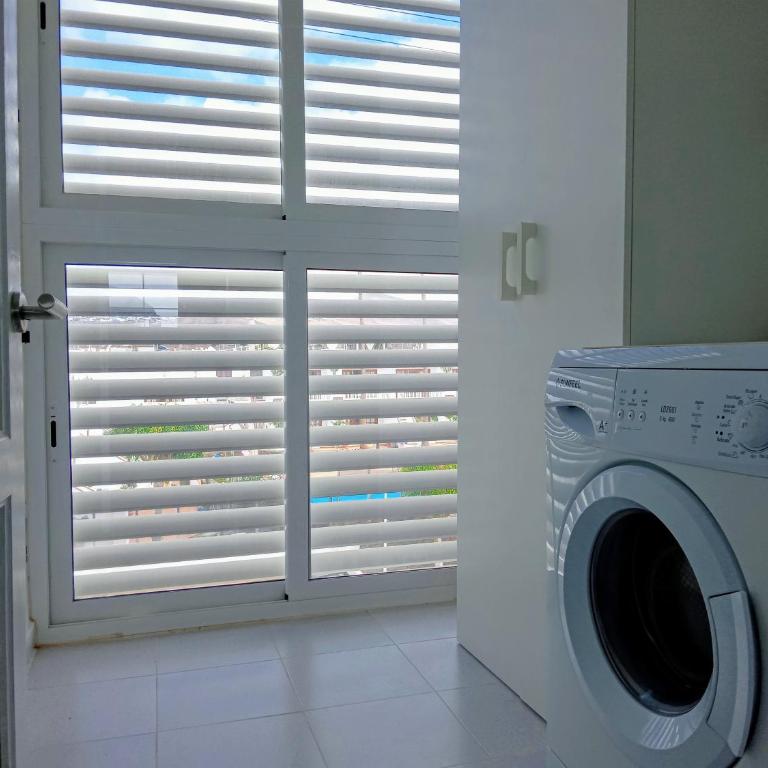 Aguazul - A pie de piscina y vistas al mar - Apartment with Sea View - 14
