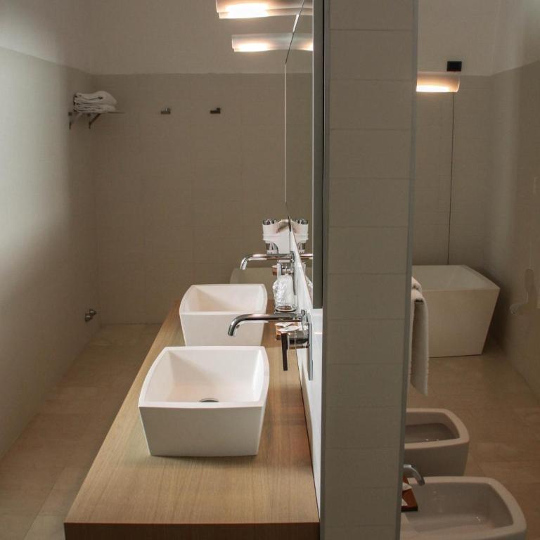 Hotel Cavour Et Des Officiers - Suite - 11