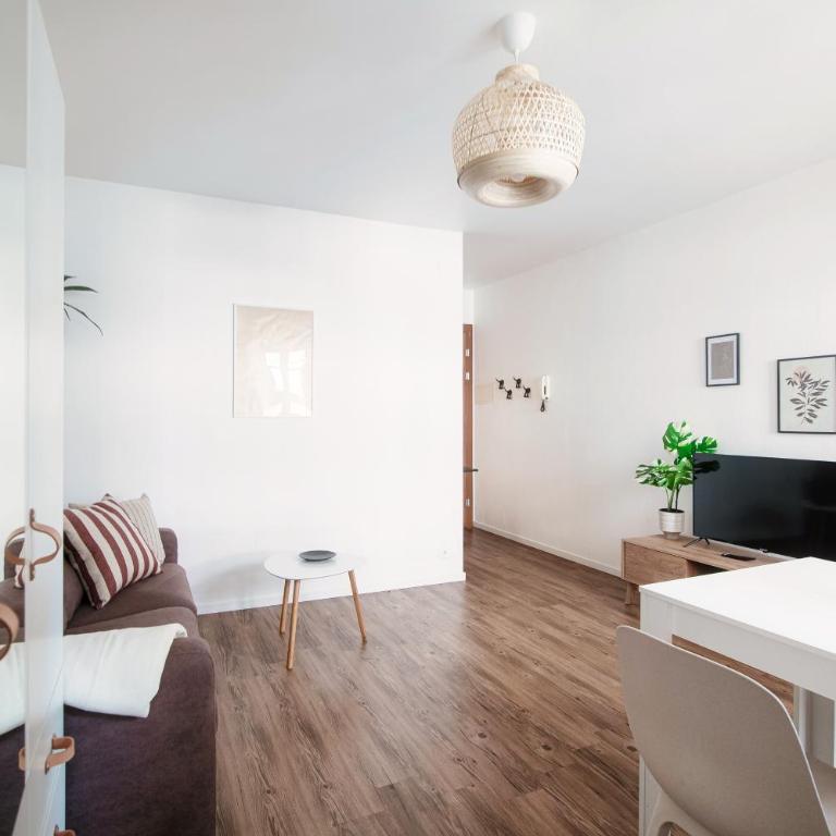 Locarno City Apartments by Quokka 360 - Central Stay in Piazza Grande - Estudio Deluxe - 16