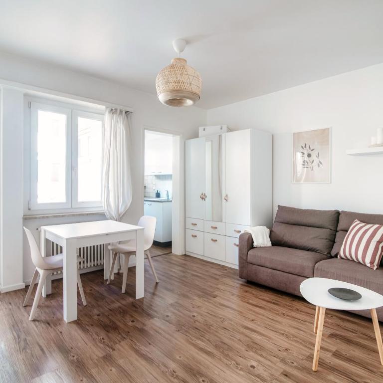 Locarno City Apartments by Quokka 360 - Central Stay in Piazza Grande - Estudio Deluxe - 1