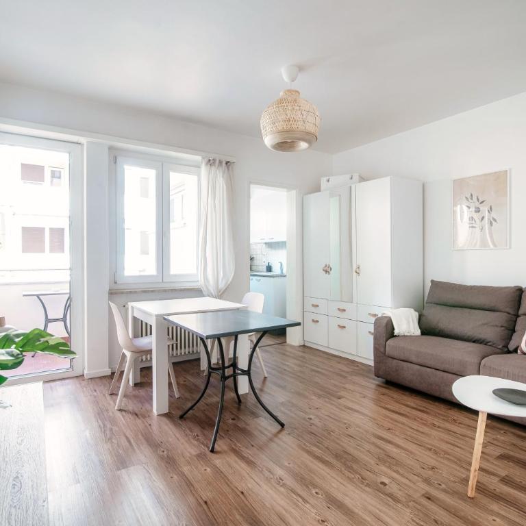 Locarno City Apartments by Quokka 360 - Central Stay in Piazza Grande - Estudio Deluxe - 5