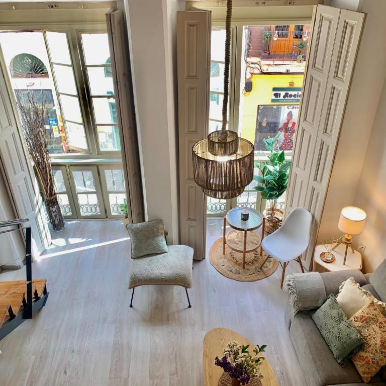 Homely Málaga Loft Especerías - Apartamento de 1 dormitorio - 1