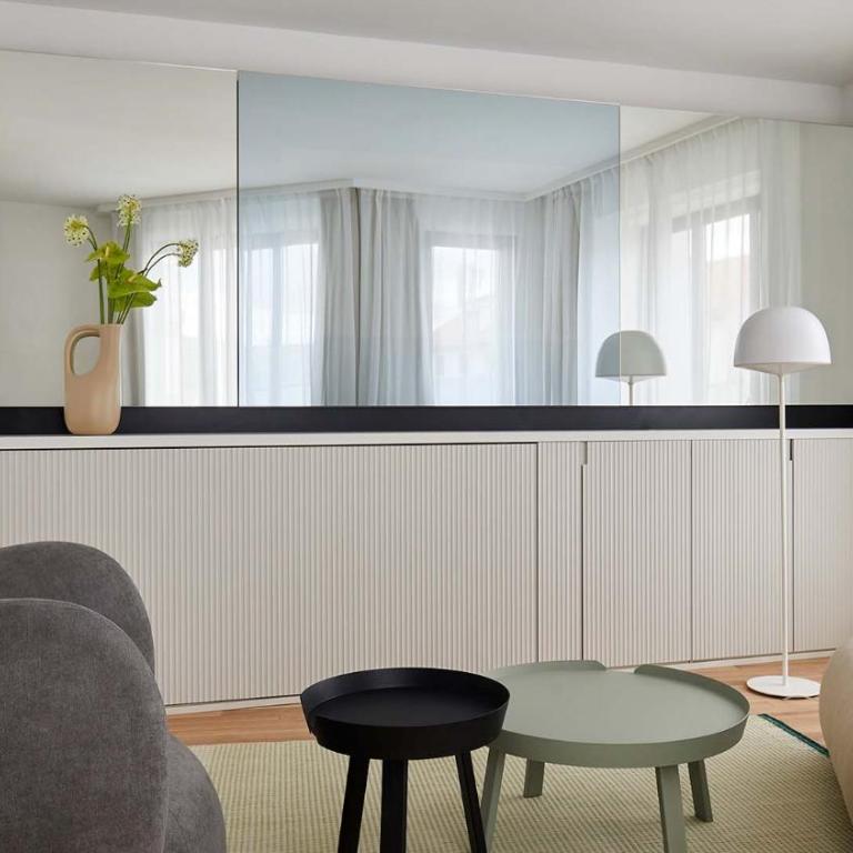60 Balconies Iconic - Apartment with Terrace - 3