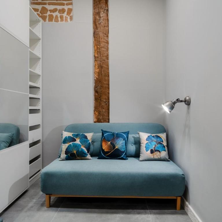 Royal Palace II - Two-Bedroom Apartment - 5