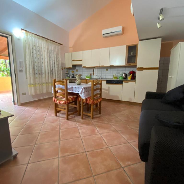 Villa in recidence a 100 metri dal mare con servizio di piscina a 100 metri vicino Cefalu - Haus mit 2 Schlafzimmern - 3