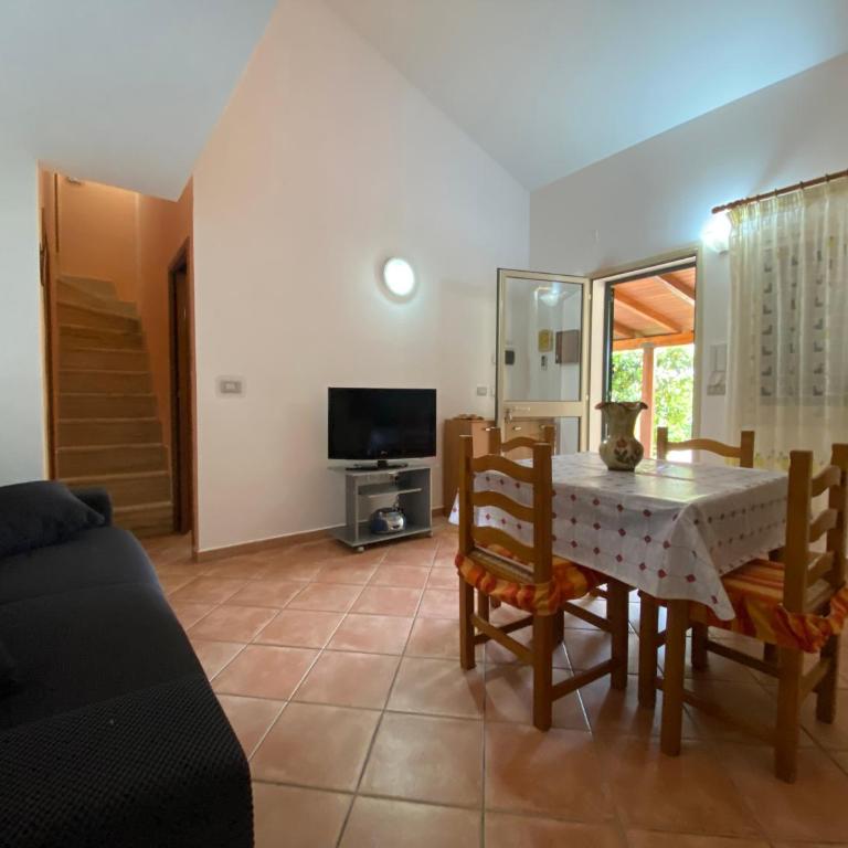 Villa in recidence a 100 metri dal mare con servizio di piscina a 100 metri vicino Cefalu - Haus mit 2 Schlafzimmern - 4