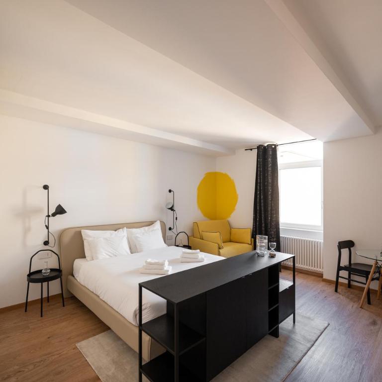 Guesthouse diWINE - Camera Matrimoniale con Bagno Privato - 8