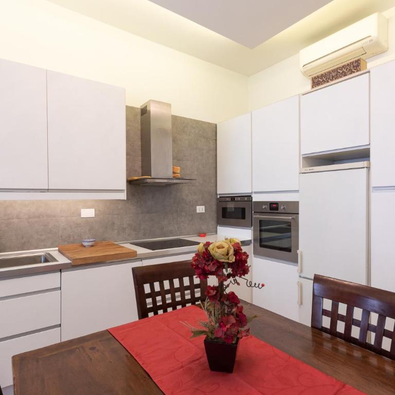 Trevi Rome Central House - Appartamento con 2 Camere da Letto - 37